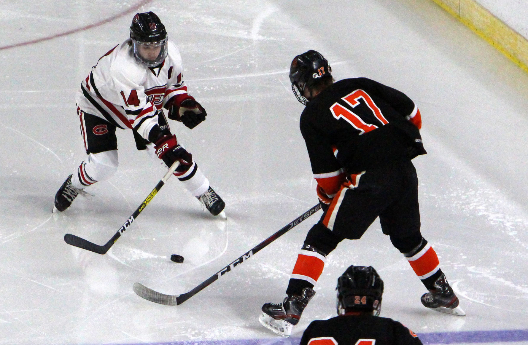 Chi-Hi boys hockey vs Verona at Division 1 state semifinals 3-6-20
